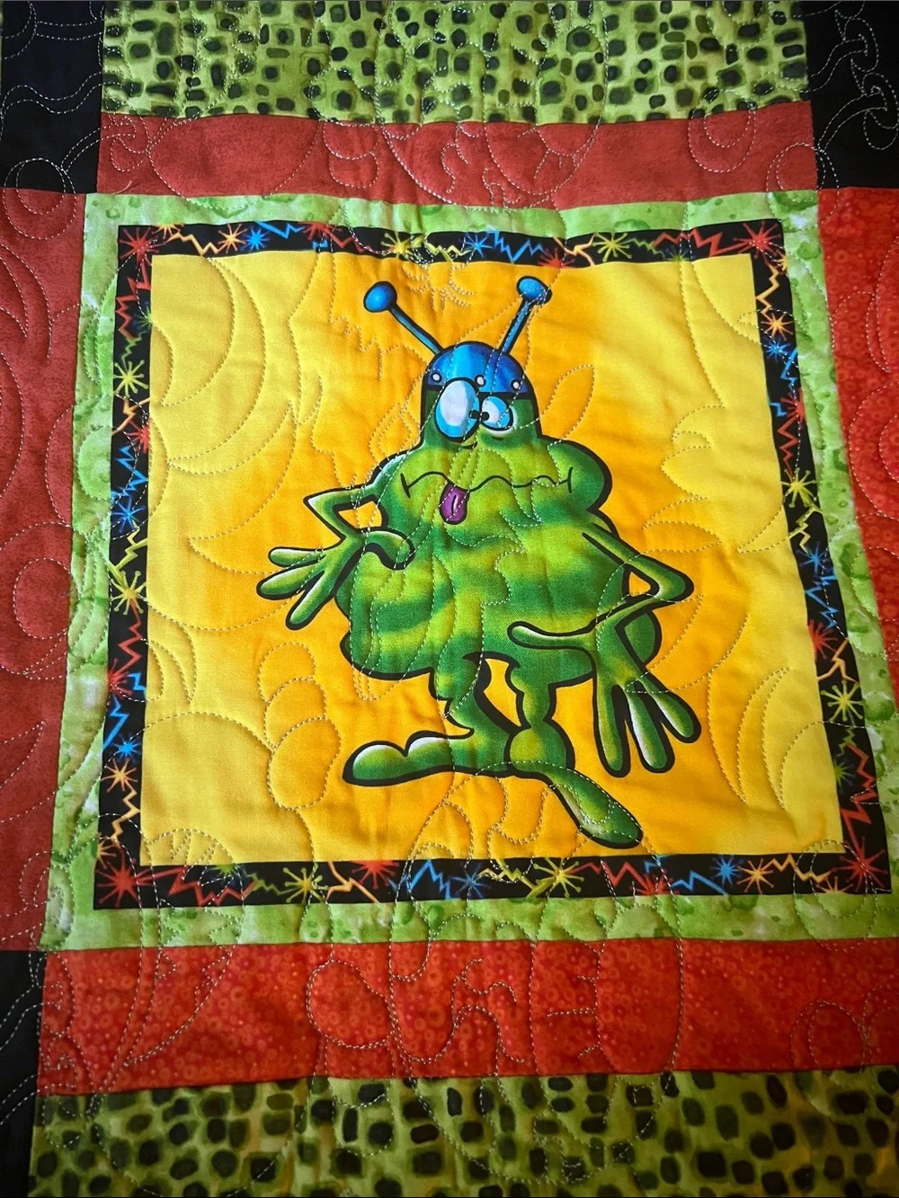 handmade alien quilt Cartoon Patchwork Quilt elaborate quilting design